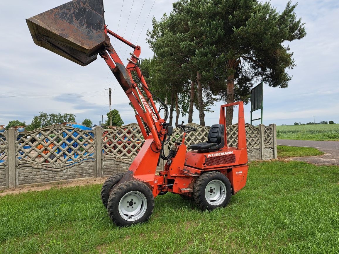 Miniładowarka przegubowa Weidemann 912 DM schaffer super stan