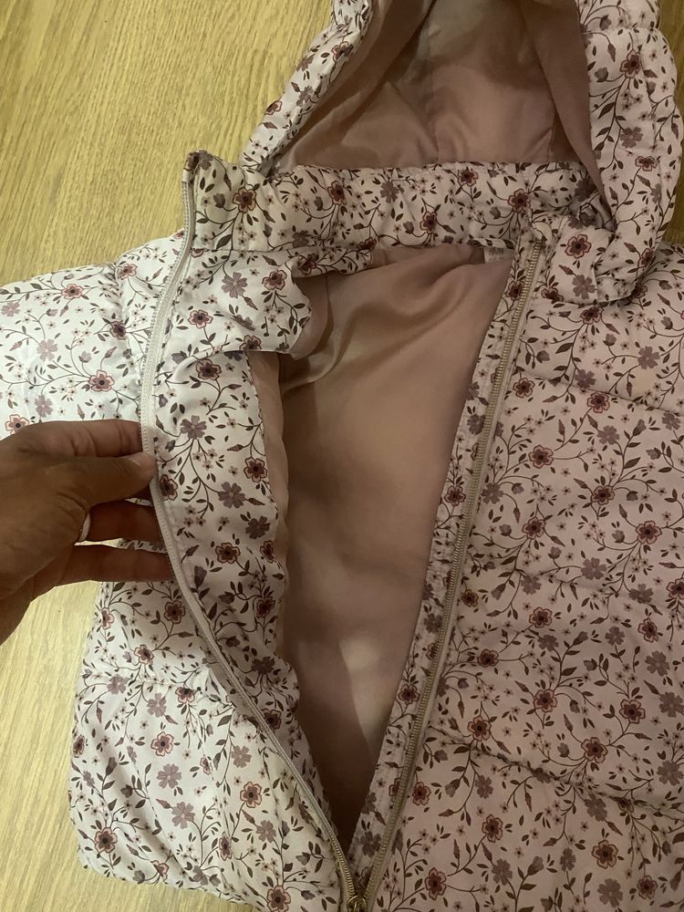 Куртка на девочку h&m