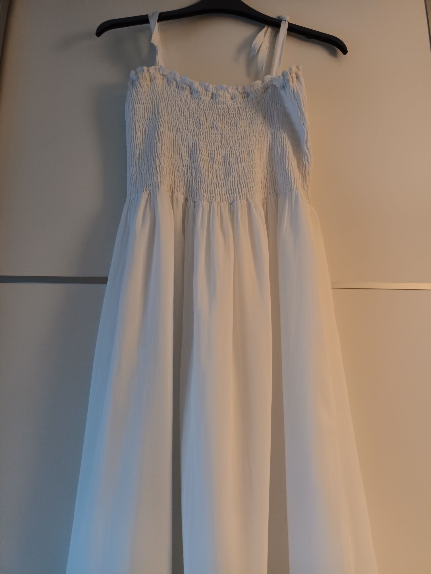 Vestido branco comprido