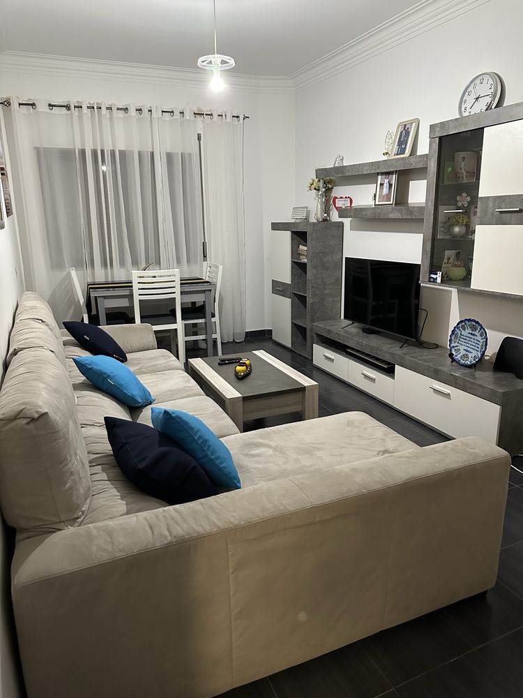Apartamento T3, no Laranjeiro