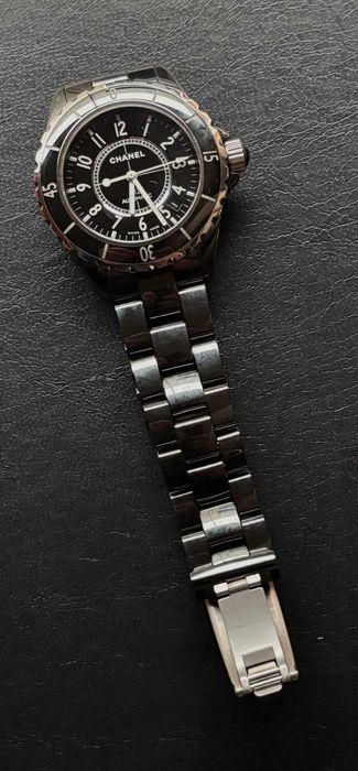Chanel - J12 Black H0685 - YS103210 - Unissexo - 2023