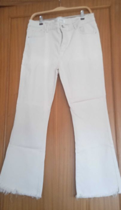 Calças novas. Nunca usadas.