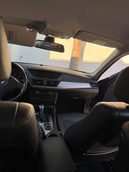 BMW X1 sDrive18d 2.0 Diesel
244.000 km | Cor preta | Revisõ