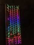 genesis thor 300 tkl rgb czerwone switche