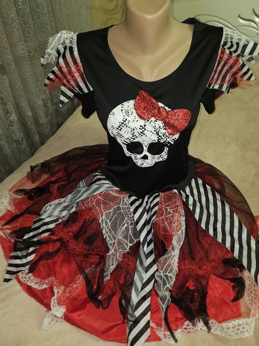 Платье на хеллоуин 15-16 лет.