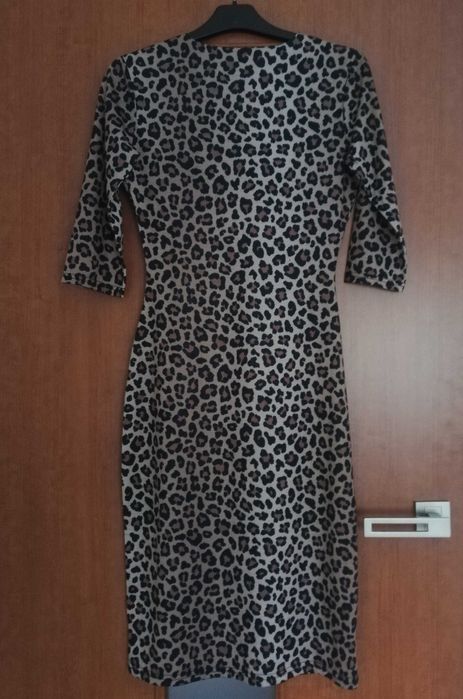 Beżowa sukienka midi S/M, panterka