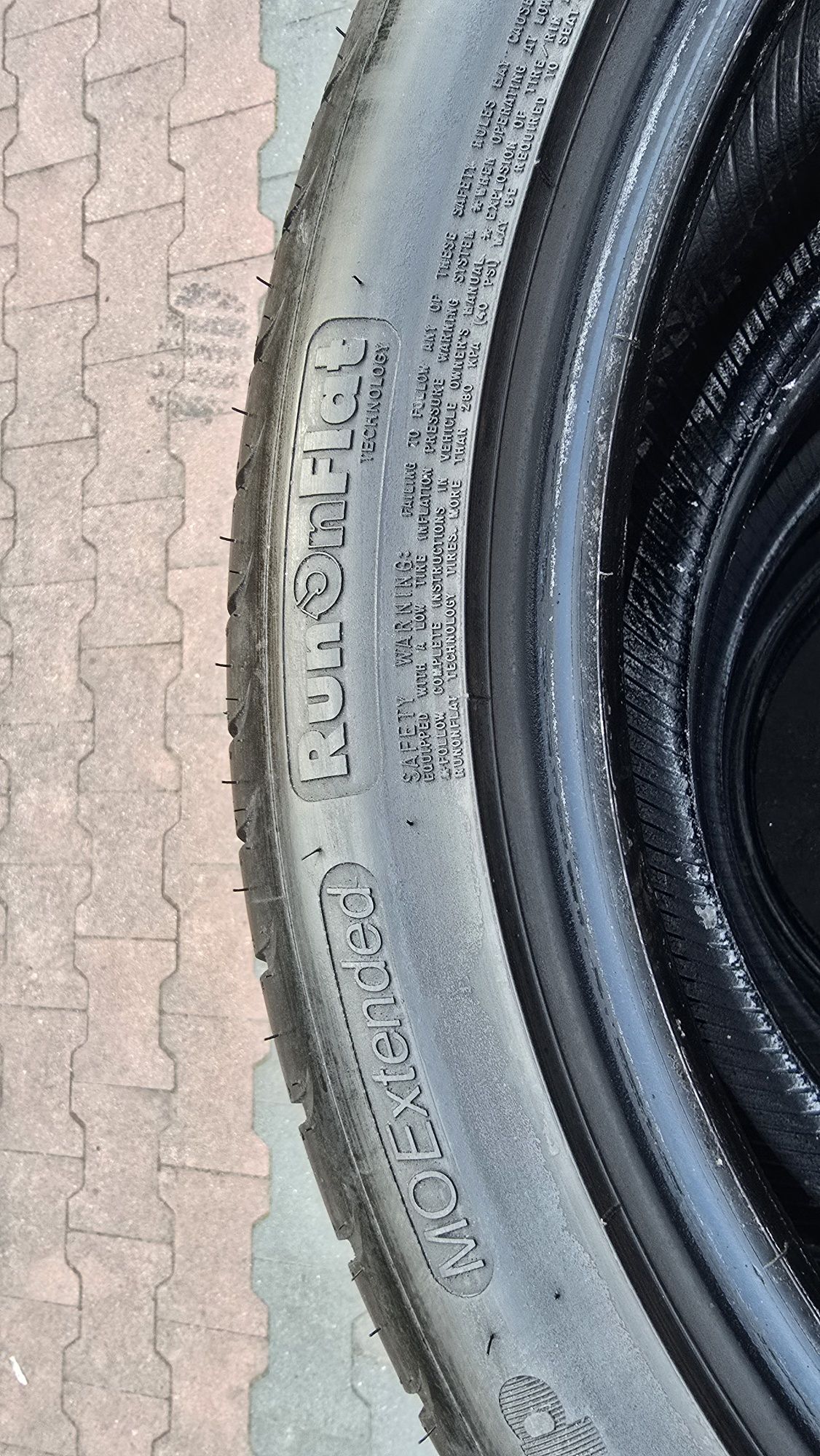 Goodyear 235/45R19 Run Flat MO Extended