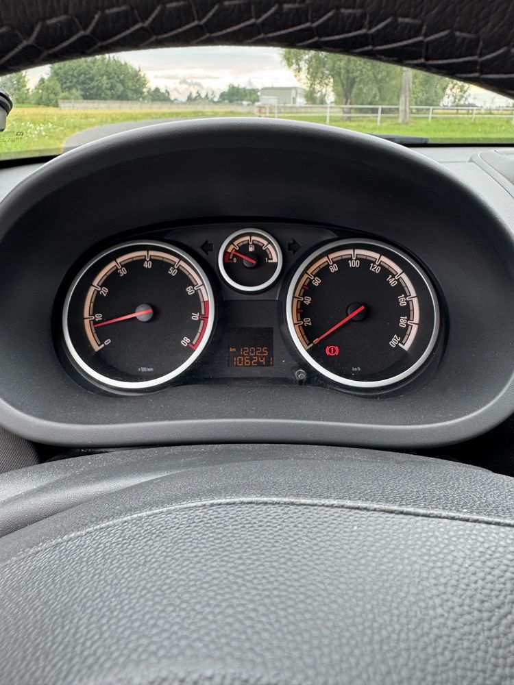 Opel Corsa D bogata wersja!
