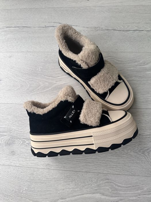 Жіночі зимові кеди з натуральним хутром 41 р Allsy