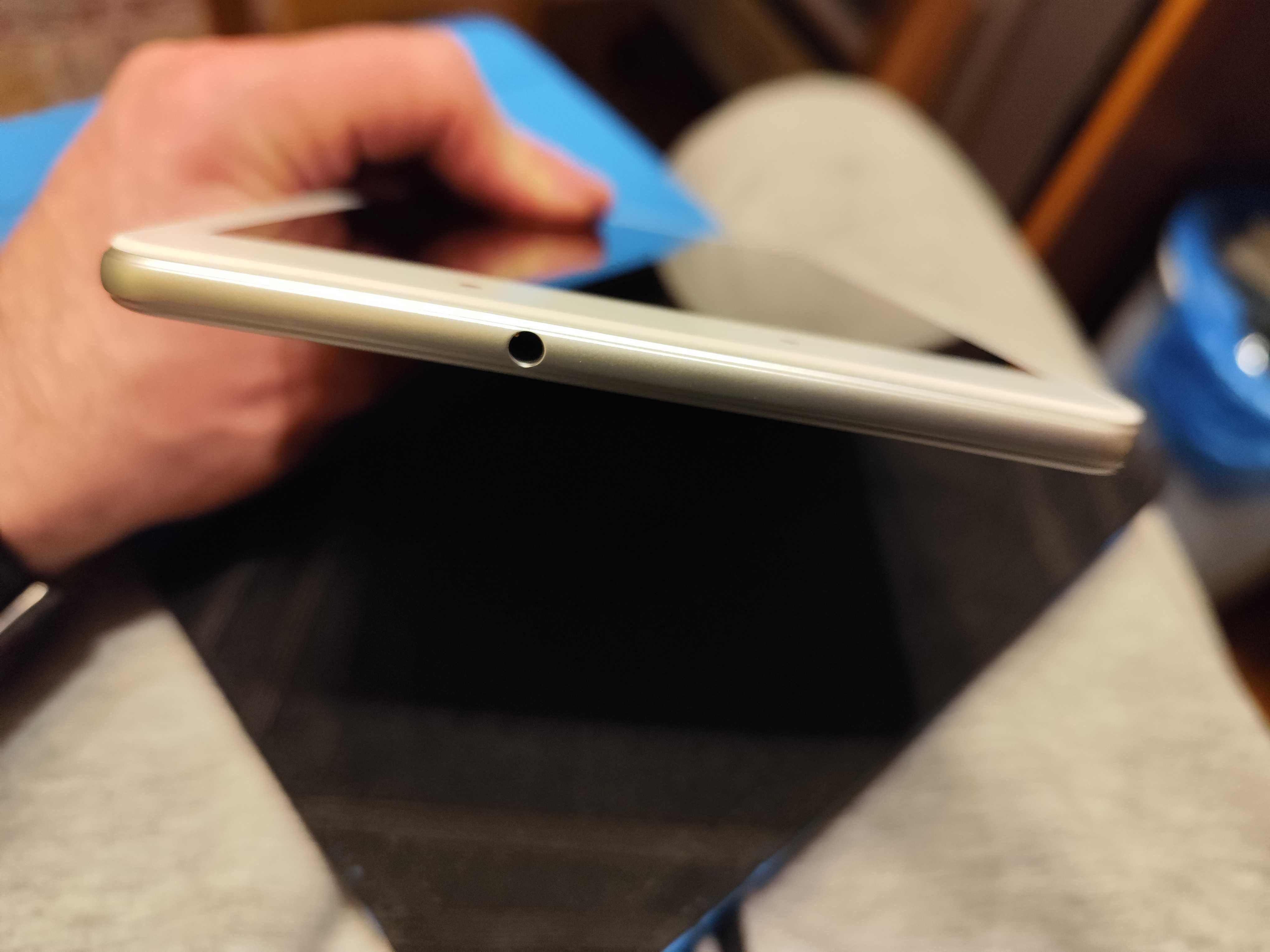 Tablet Samsung Galaxy Tab A stan idealny