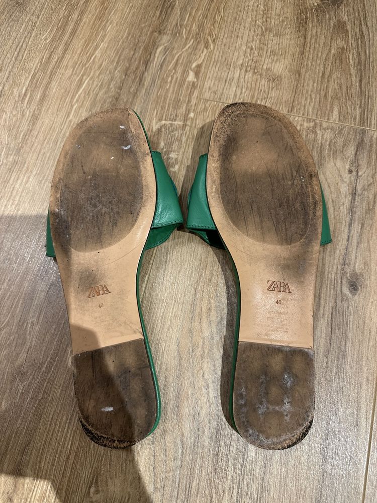 Босоніжки шльопанці Zara шкіра