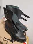 Buty z opinaczami 44