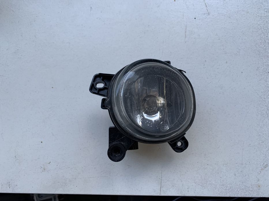 Farol nevoeiro Audi A4 2010