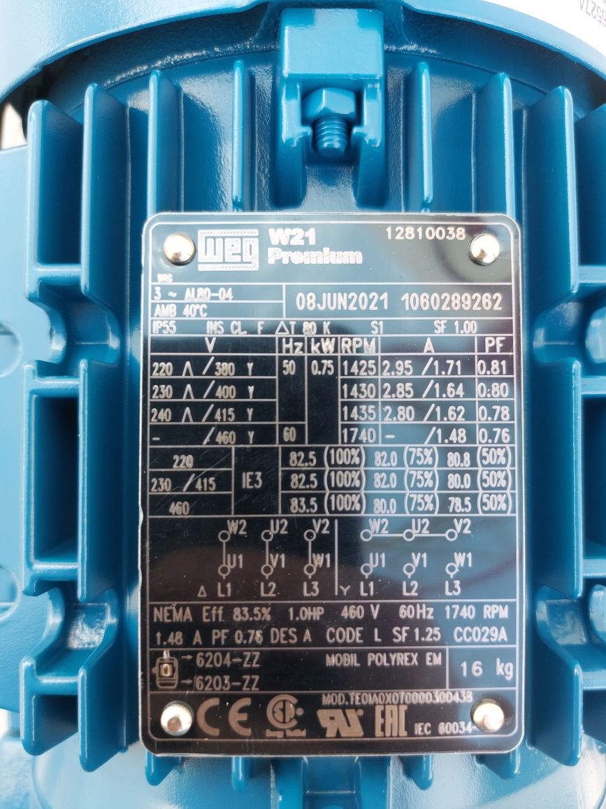 Motor trifásico 1 cv  c/ Falange 1500 rpm ( Novo )