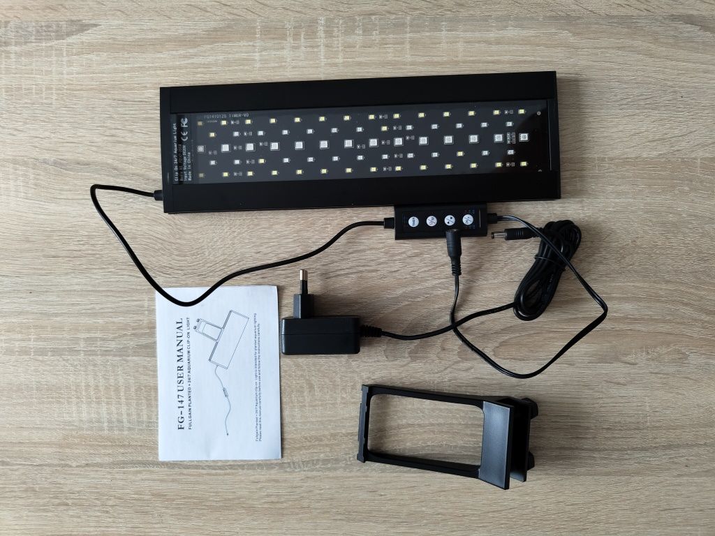 Oświetlenie LED do akwarium