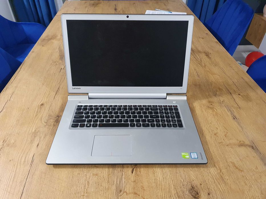 Laptop Lenovo IdeaPad 700 17" i7 20GB RAM GeForce JBL SSD 512GB
