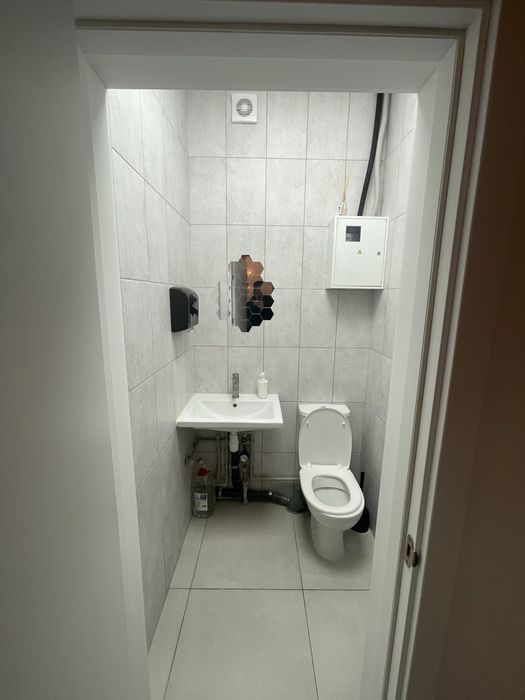 Комерційне приміщення 70 кв.м. Жк «Полісся»