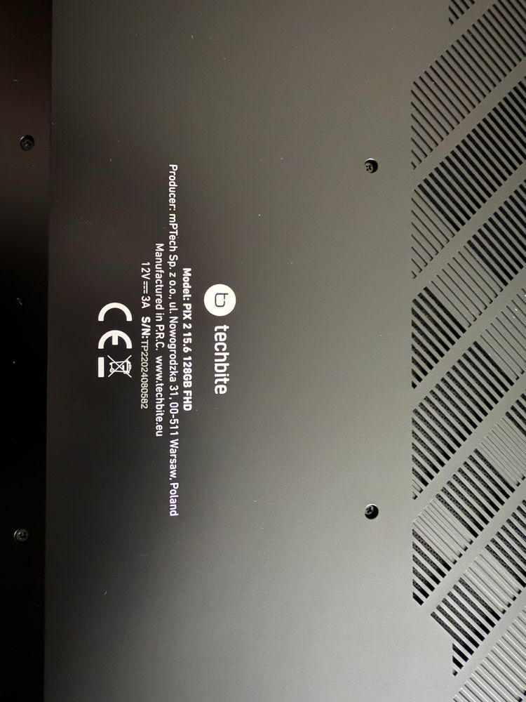 Laptop Techbite Pix 2 15.6