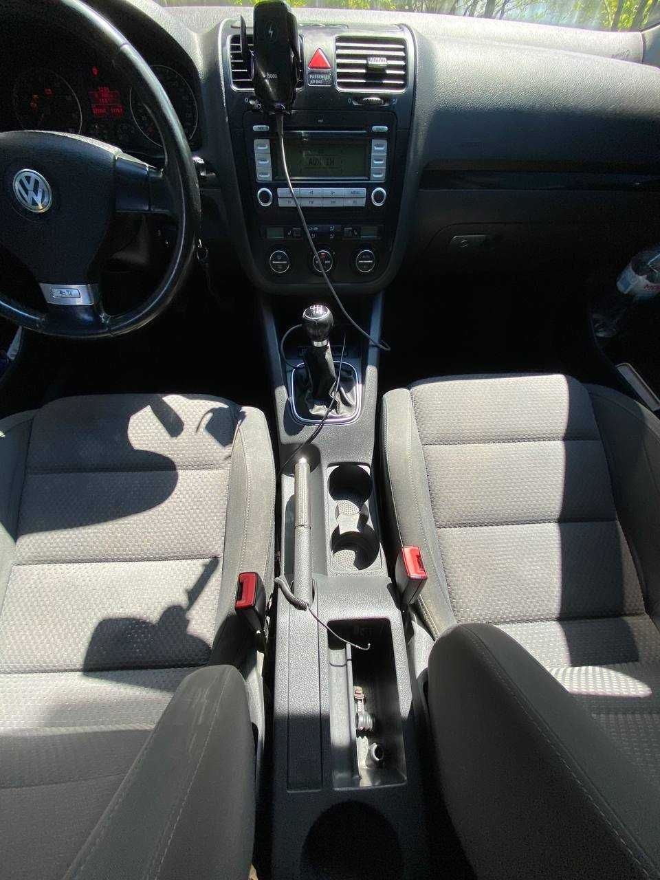 Volkswagen Golf V 2008