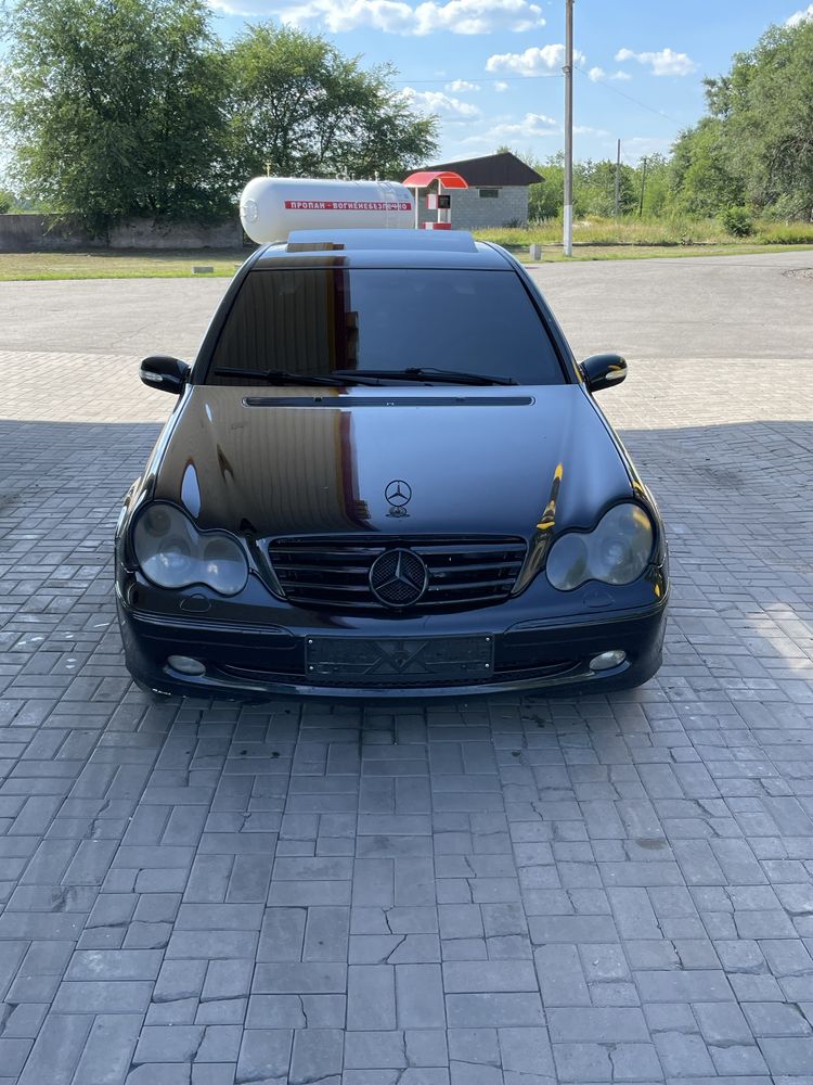 Merecedes w203 m112 3,2.задний привод