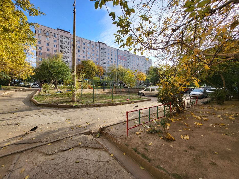 Продам  3 х комн.кв .Хортицкой  / 2 этаж  / квартира с ремонтом