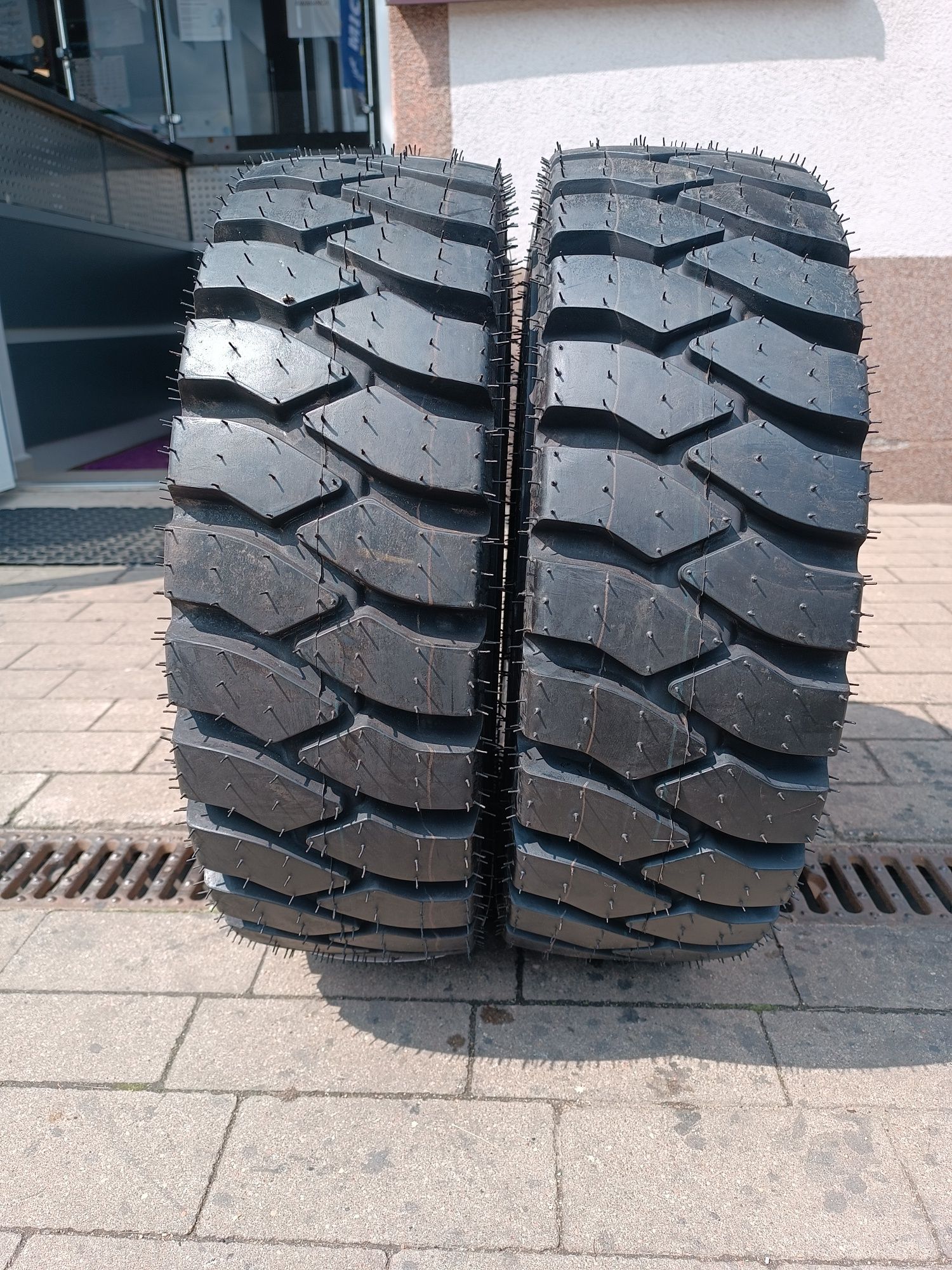 6.50-10 Galaxy YARDMASTER nowe opony przemysłowe