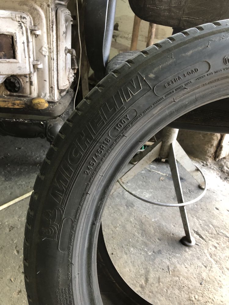 Продам літню резину Mihelin 245/45 r18