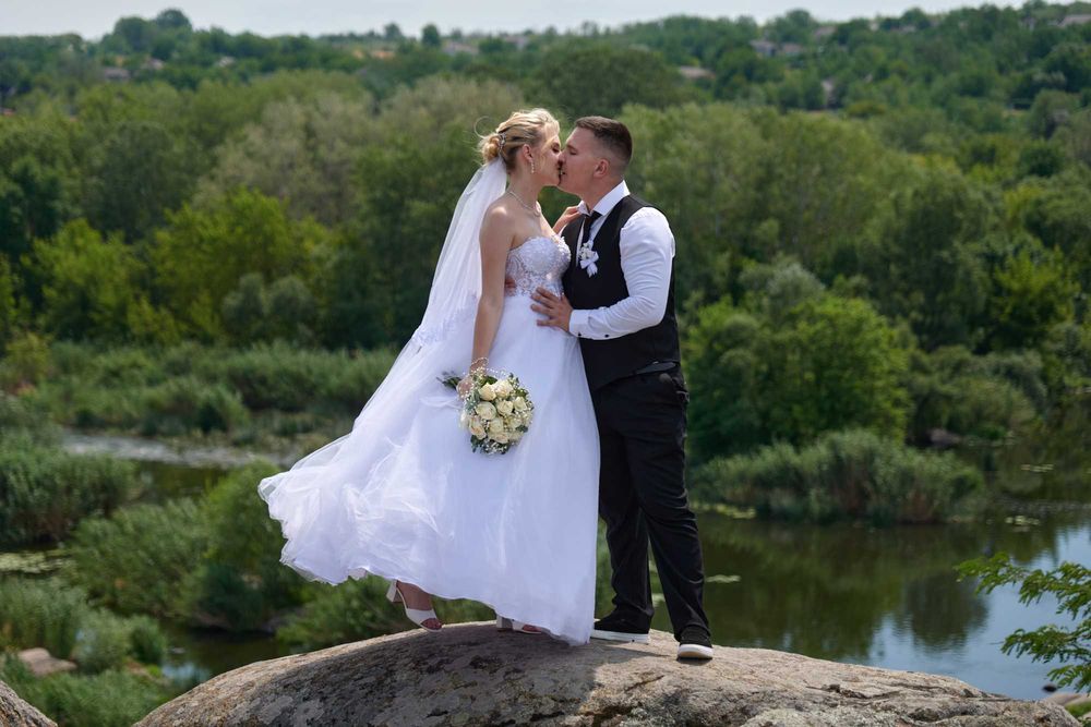 Професійна відеозйомка - весілля, Дні народження, хрестини