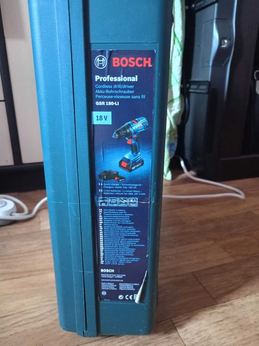 Шуруповерт дрель BOSCH