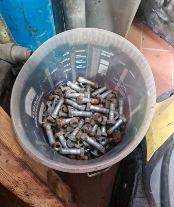 Konstrukcja hali 16m x 20m ocynk