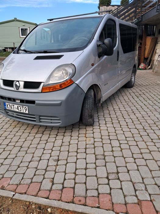 Renault trafic   1.9 D  2005 9 osób