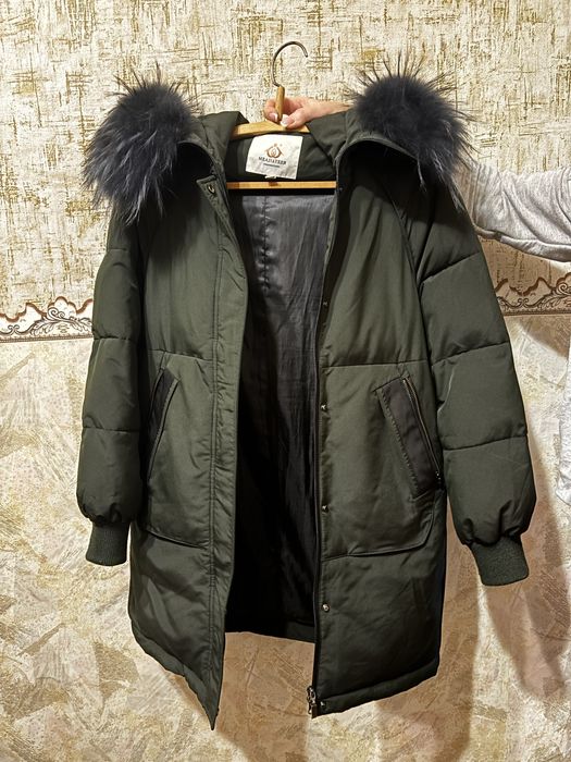 Продам женскую куртку