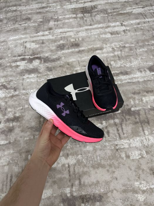 Жіночі кросівки Under Armour спортивні нові оригінал в зал легкі UA