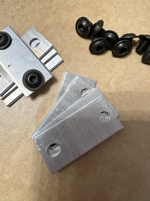 Перемычки на EVE 105 Алюміній Болти М6 для комірок шина