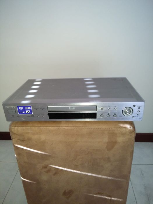 Dvd sony com pouco uso