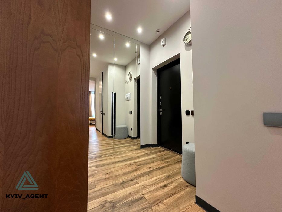 Видова Євро-двушка в ЖК Tetris Hall + Паркомісце в підзем. паркінгу !