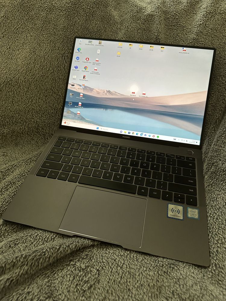 Huawei matebook 2019 i5 512