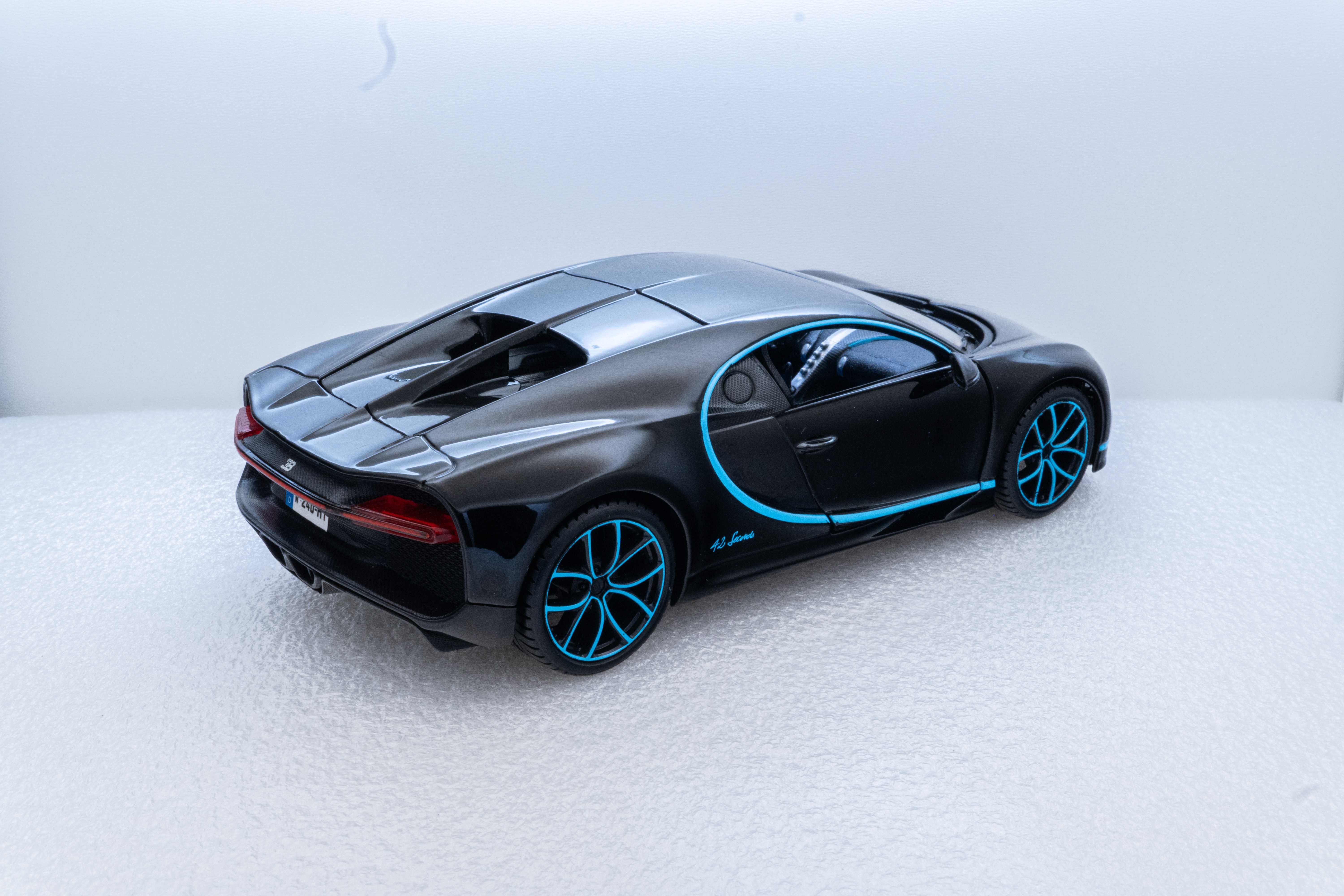 Model Bugatti Chiron "42 Seconds" edition