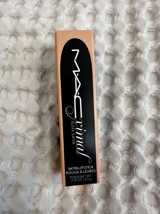 Губна помада MAC satin нова оригінал