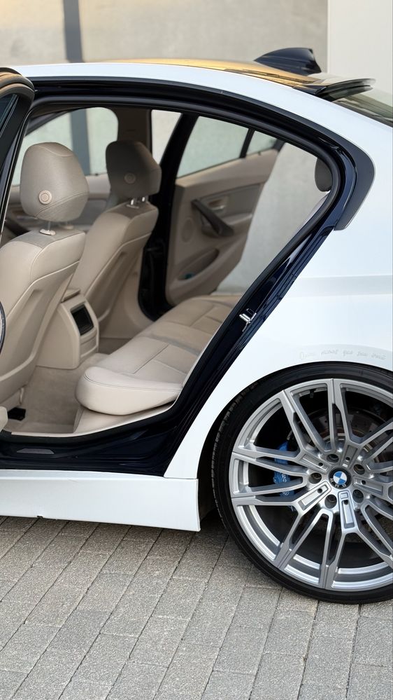 BMW F30 320D Branca