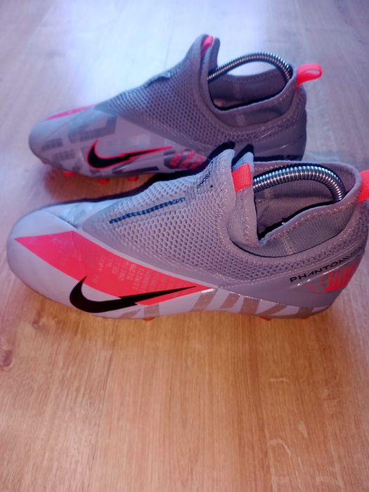 Nike Phantom ze skarpetą roz.37.5