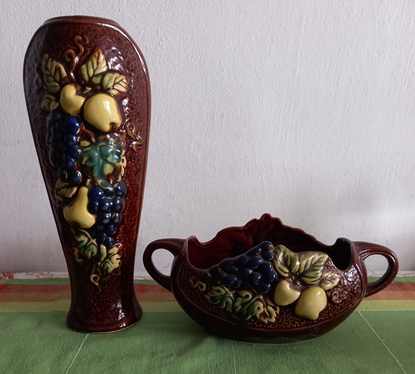 Zestaw wazonu i żardiniery ceramicznej Piaseczno PRL