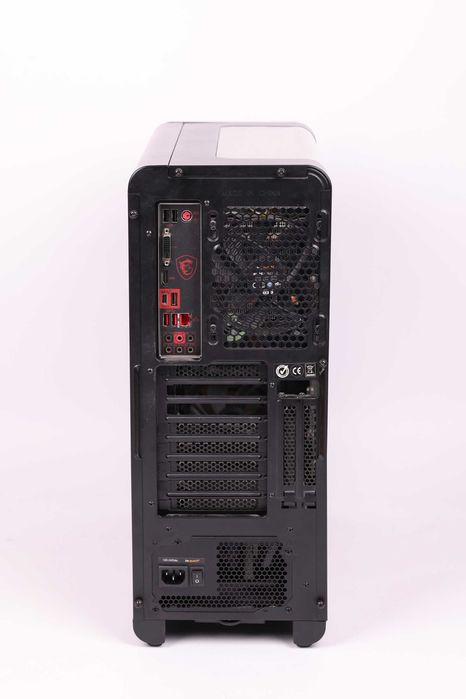 Komputer z procesorem i7 9700kf bez karty graficznej i dysków