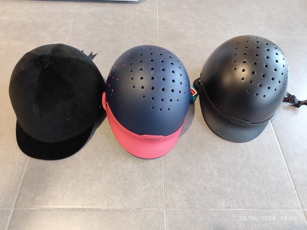 Vendo capacetes/toques de equitação