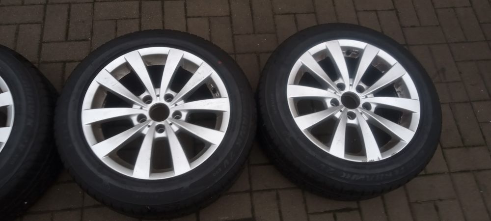 Koła z oponami wielosezonowe 225, 50, 17 BMW 8j x17 ET 30