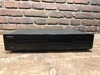 Odtwarzacz CD Onkyo DX-7111