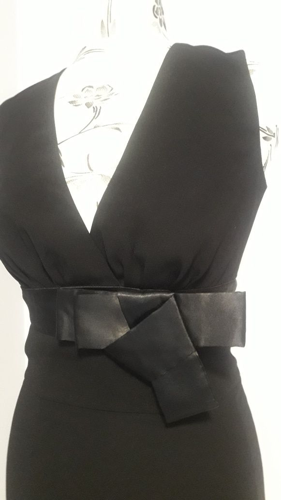 Czarna sukienka r.36 H&M
