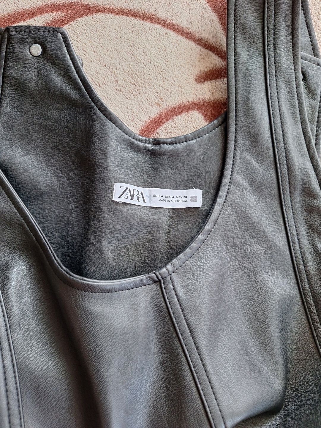 Комбинезон Zara Зара кожзам М