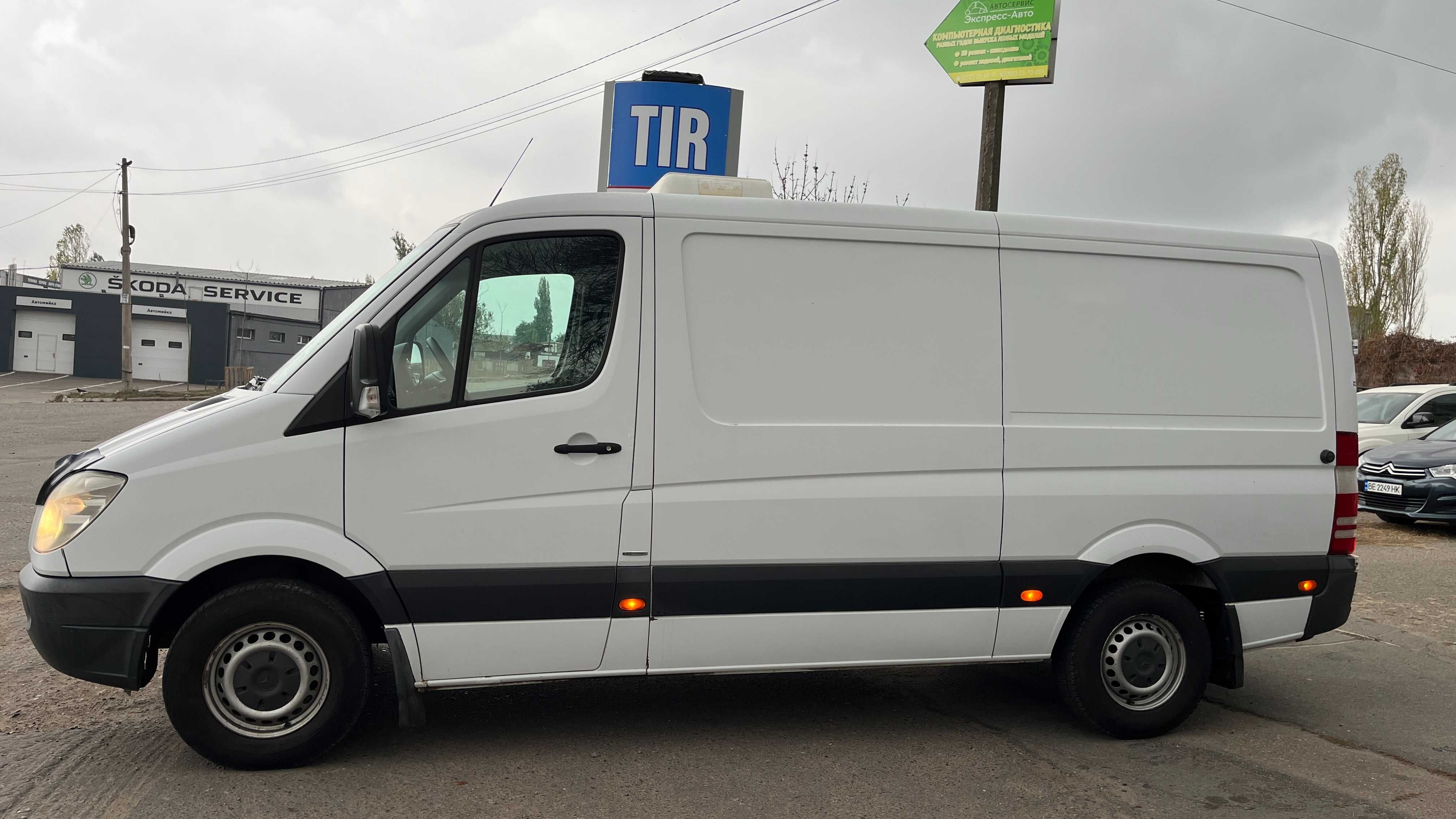 Продам автомобиль Mercedes-Benz Sprinter 213 CDI Ізотермічний 2011 г.