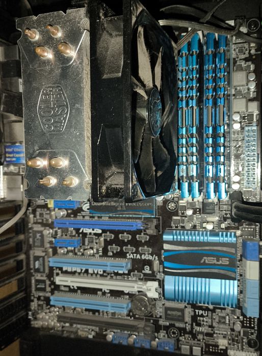 Motherboard ASUS P8P67 Evo + 16GB DDR3 + CPU + Cooler